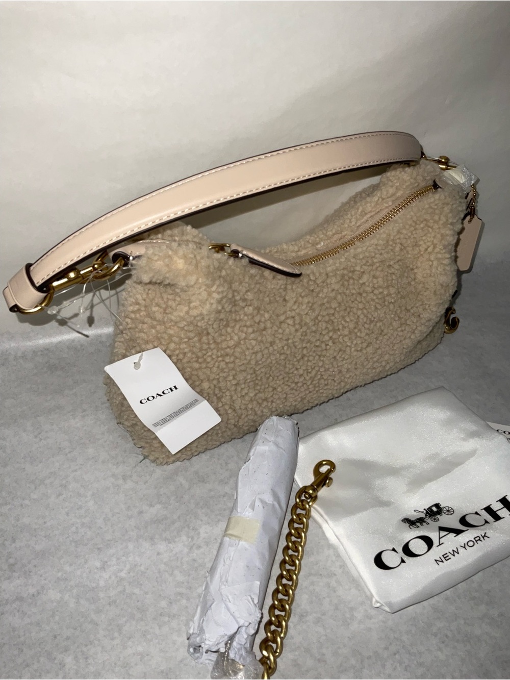 Coach Beige Shearling Shoulder Bag with Pale Leather Strap - Picture 3 of 7
